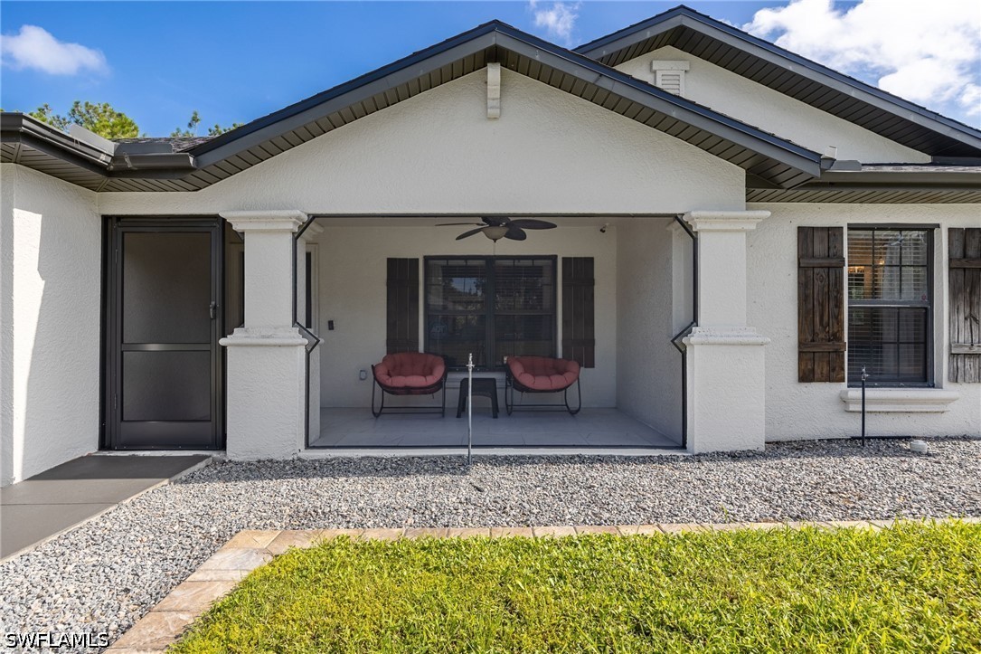 3 Bed SingleFamilyResidence for Sale in Mirror Lakes, photo 2