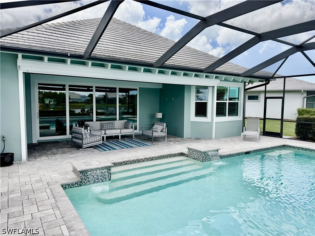 3 Bed Pool Home for Sale in Naples, photo 2
