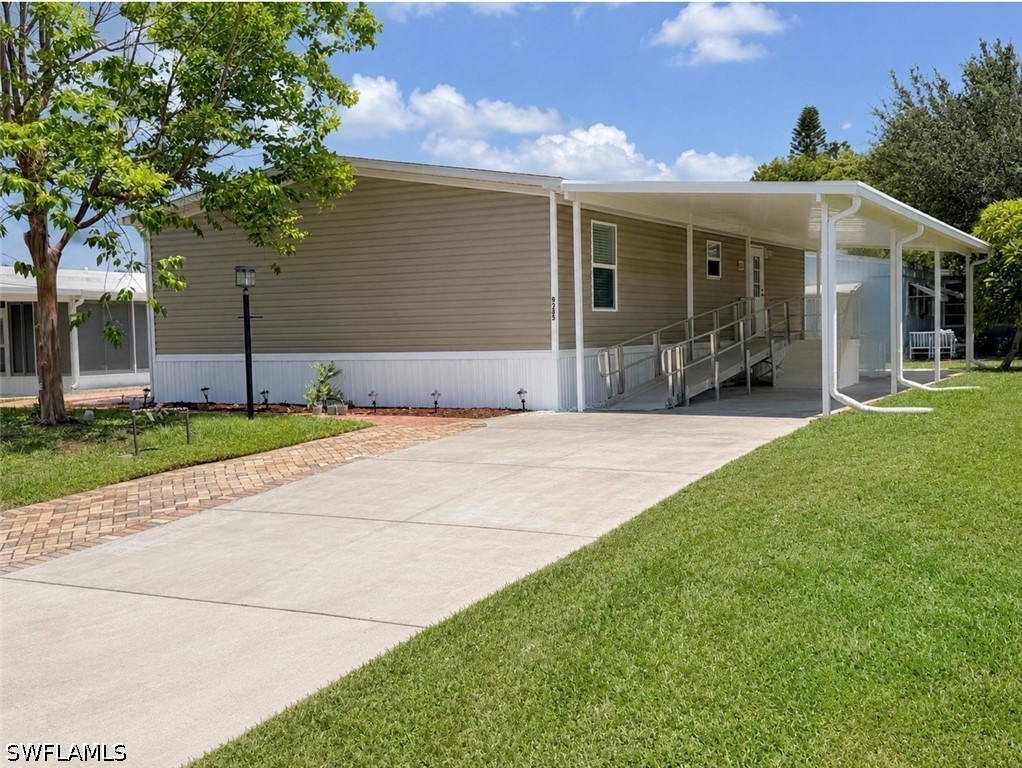 3 Bed ManufacturedHome for Sale in Imperial Harbor, photo 2