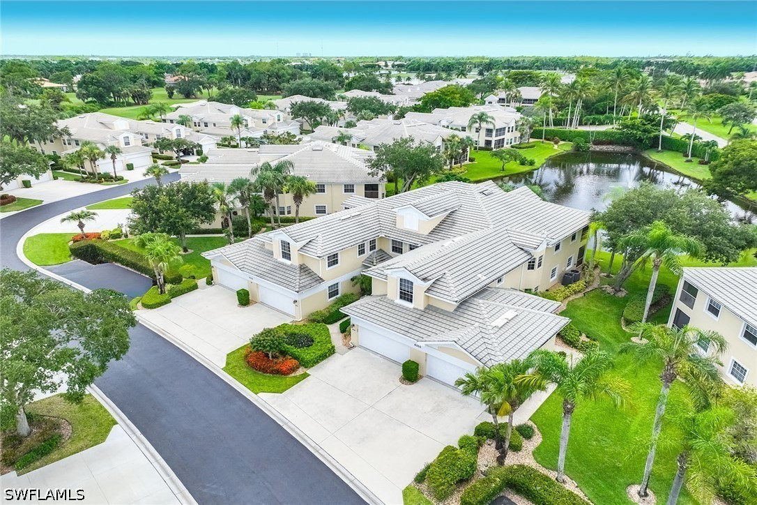 3 Bed Waterfront Home for Sale in Naples, photo 2