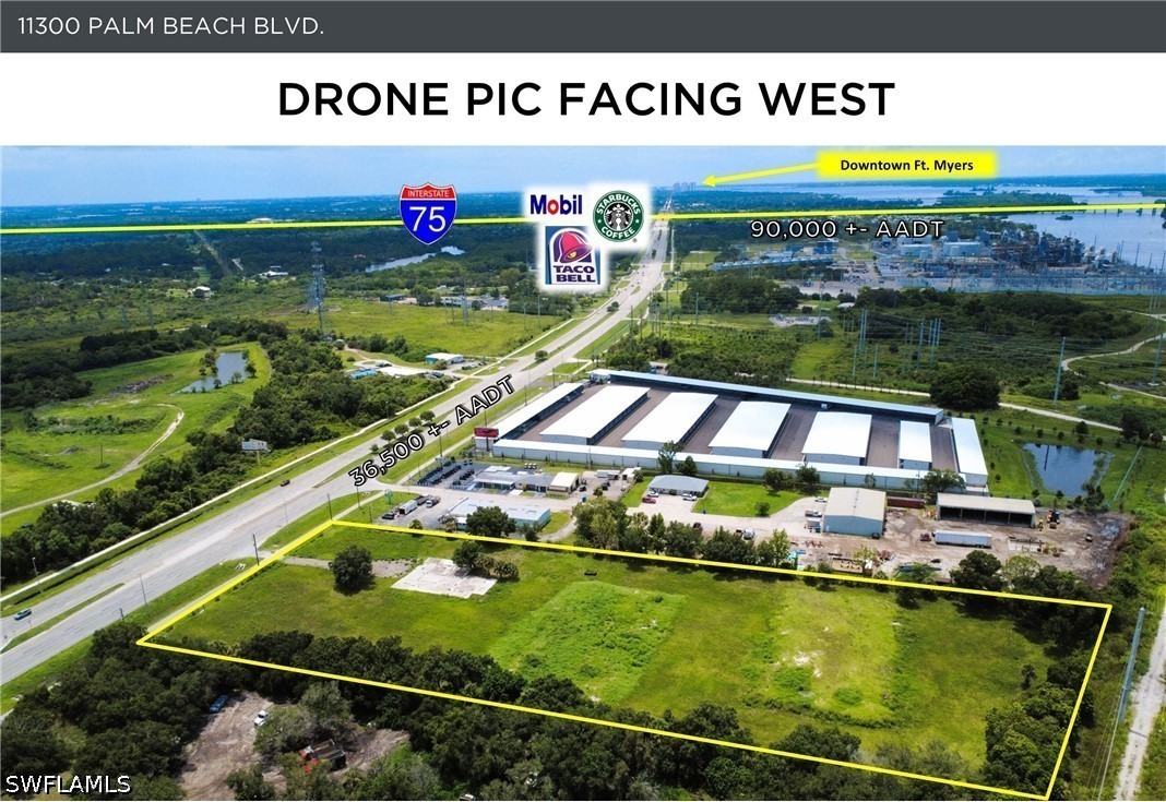 Commercial for Sale in Fort Myers Shores, photo 2