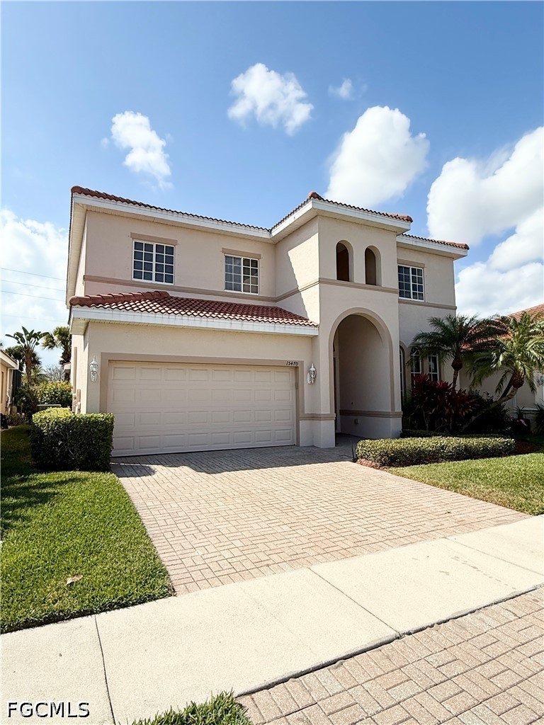 5 Bed SingleFamilyResidence for Sale in Santa Barbara, photo 2