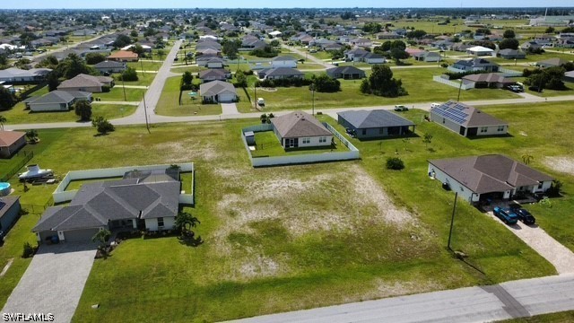 Residential for Sale in Cape Coral, photo 2