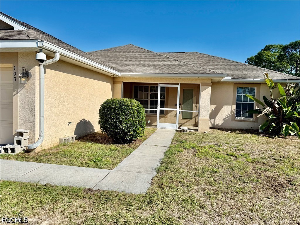 3 Bed SingleFamilyResidence for Sale in Lehigh Acres, photo 2