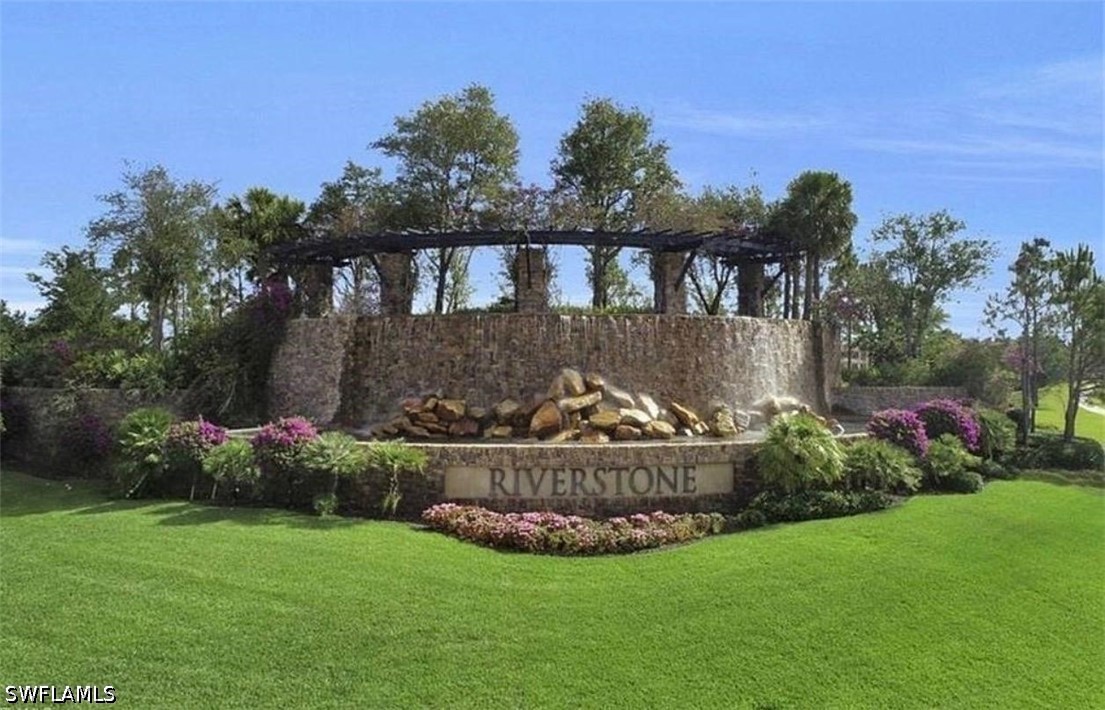 4 Bed Pool Home for Sale in Riverstone, photo 2
