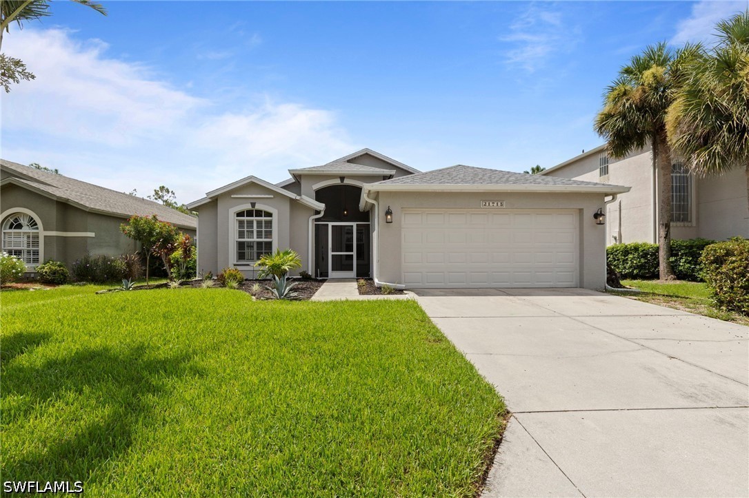 3 Bed Pool Home for Sale in Stoneybrook, photo 2