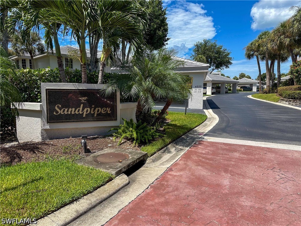 2 Bed Waterfront Home for Sale in Bonita Springs, photo 2