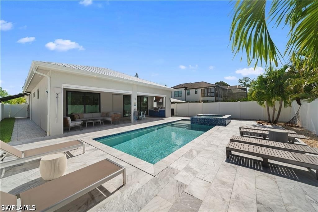 4 Bed Pool Home for Sale in Naples Park, photo 2