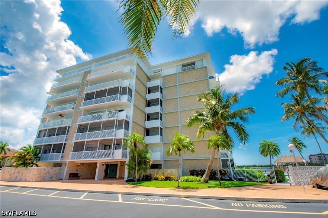 2 Bed Waterfront Home for Sale in Marco Towers, photo 2