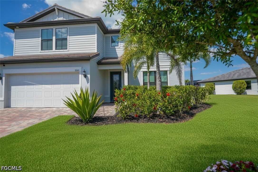 5 Bed Waterfront Home for Sale in Alva, photo 2