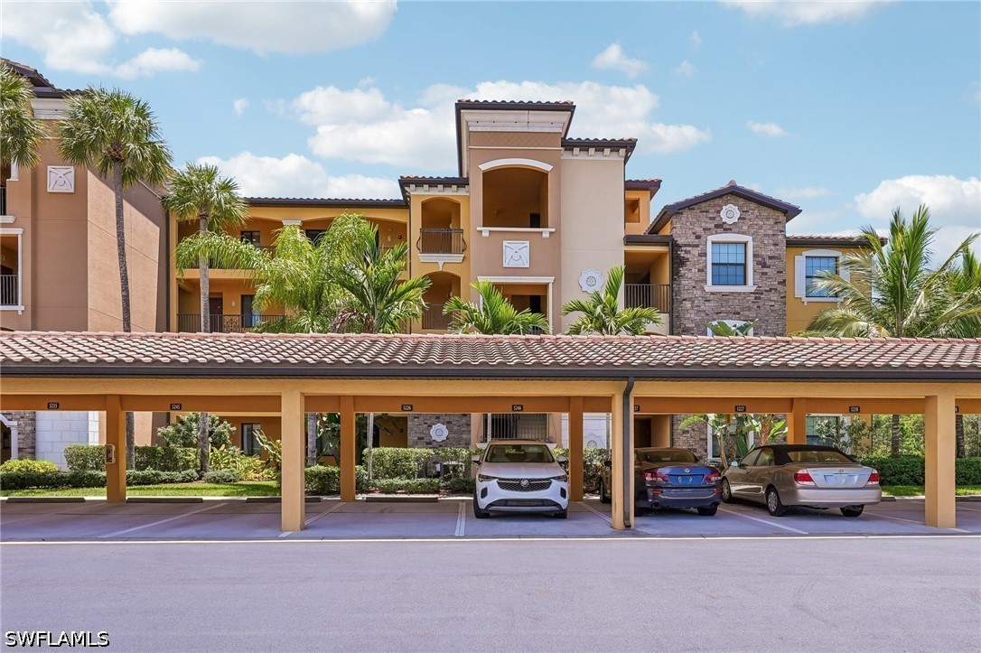 2 Bed Waterfront Home for Sale in Trevi, photo 2
