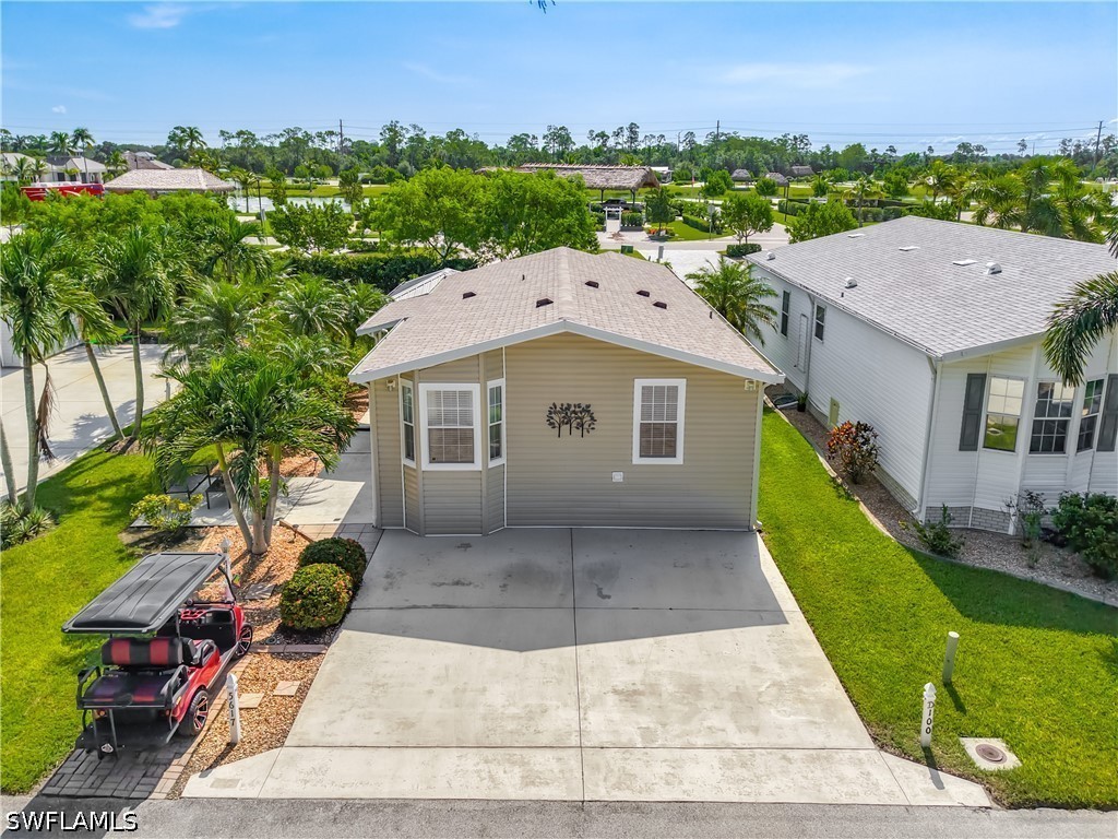 2 Bed ManufacturedHome for Sale in Fort Myers, photo 2