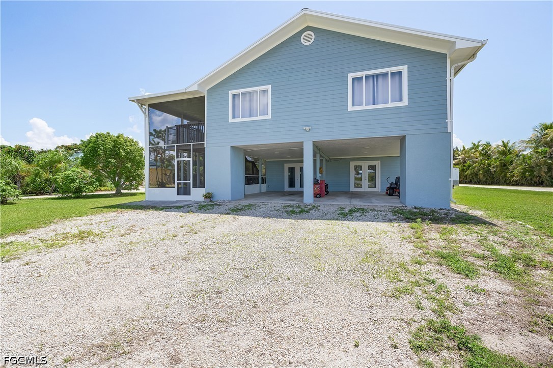 3 Bed Waterfront Home for Sale in Gulf Shores Estates, photo 2