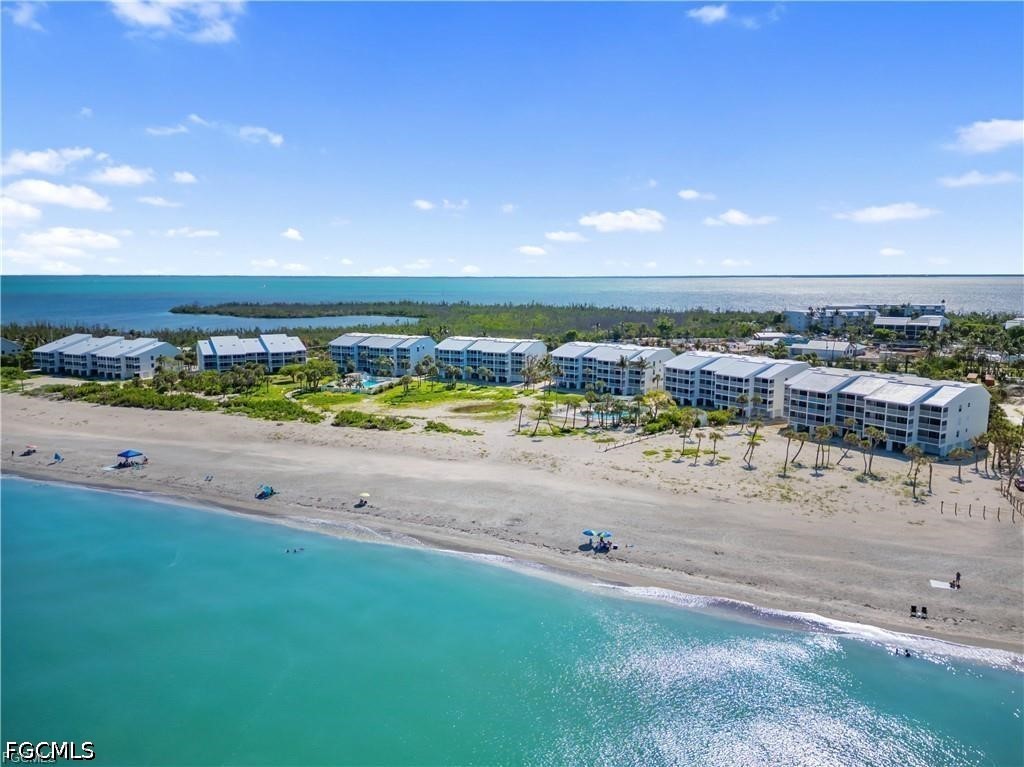 2 Bed Pool Home for Sale in Beach Villas Condo, photo 2