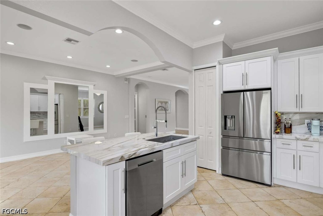 3 Bed Attached for Sale in Portofino, photo 2