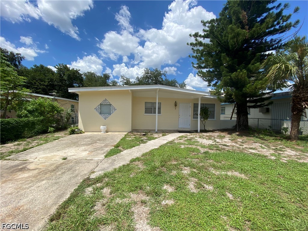 3 Bed SingleFamilyResidence for Sale in Orange Terrace, photo 2