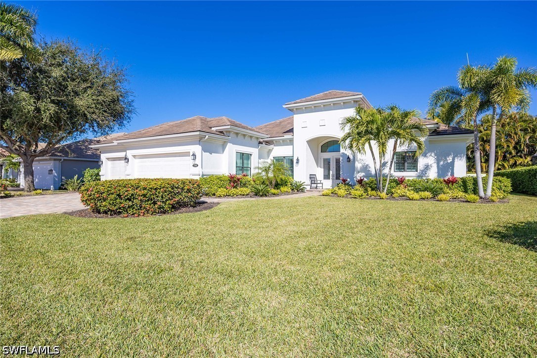 3 Bed Pool Home for Sale in Castlewood, photo 2