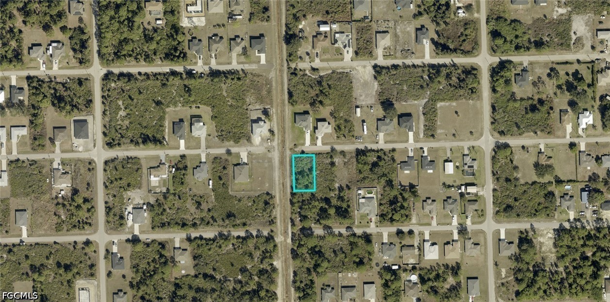 Residential for Sale in Lehigh Acres, photo 2
