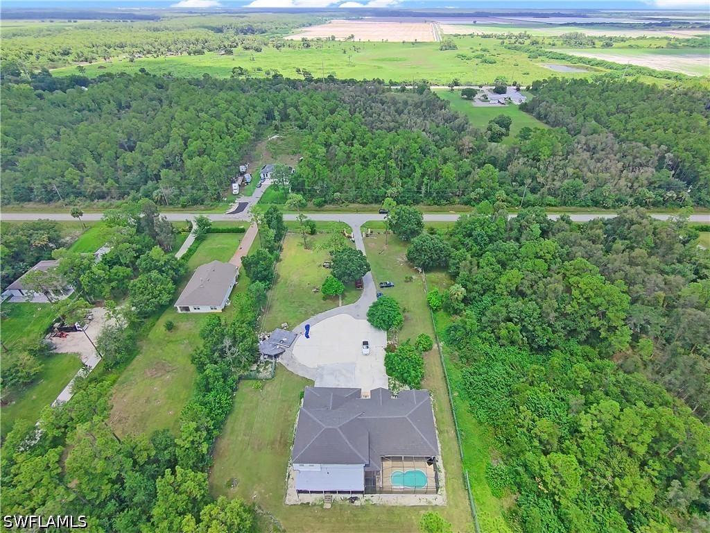 5 Bed Pool Home for Sale in Naples, photo 2