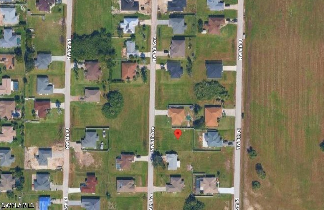 Residential for Sale in Cape Coral, photo 2