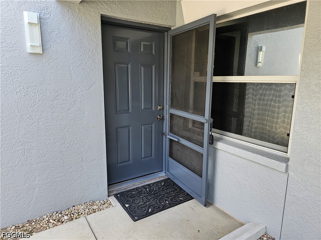 3 Bed Waterfront Home for Sale in Arbor Lakes Condo, photo 2