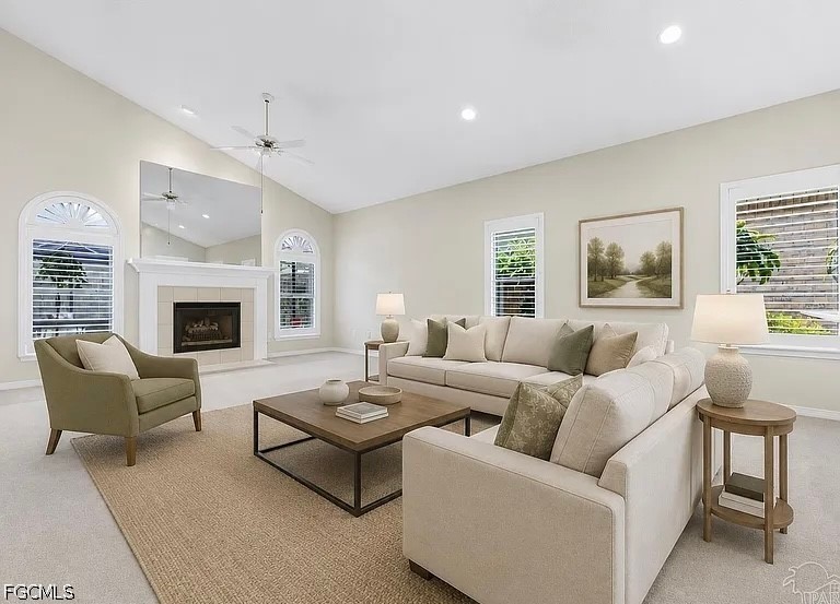 3 Bed SingleFamilyResidence for Sale in Pensacola, photo 2