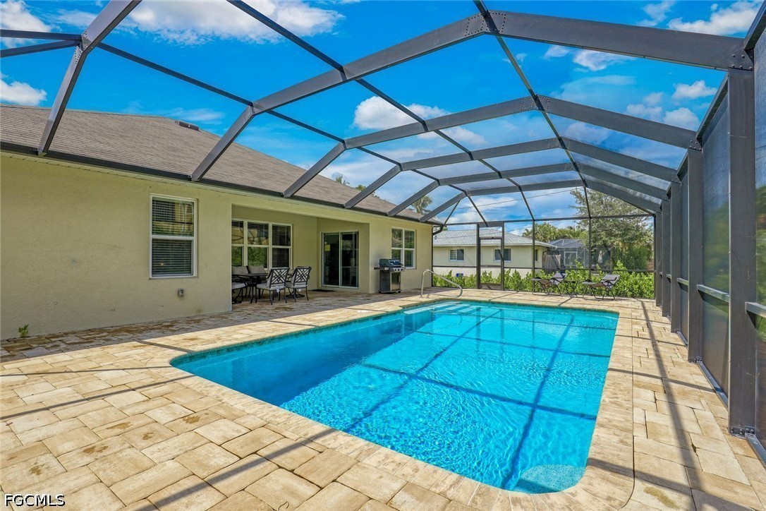 4 Bed Pool Home for Sale in Cape Coral, photo 2