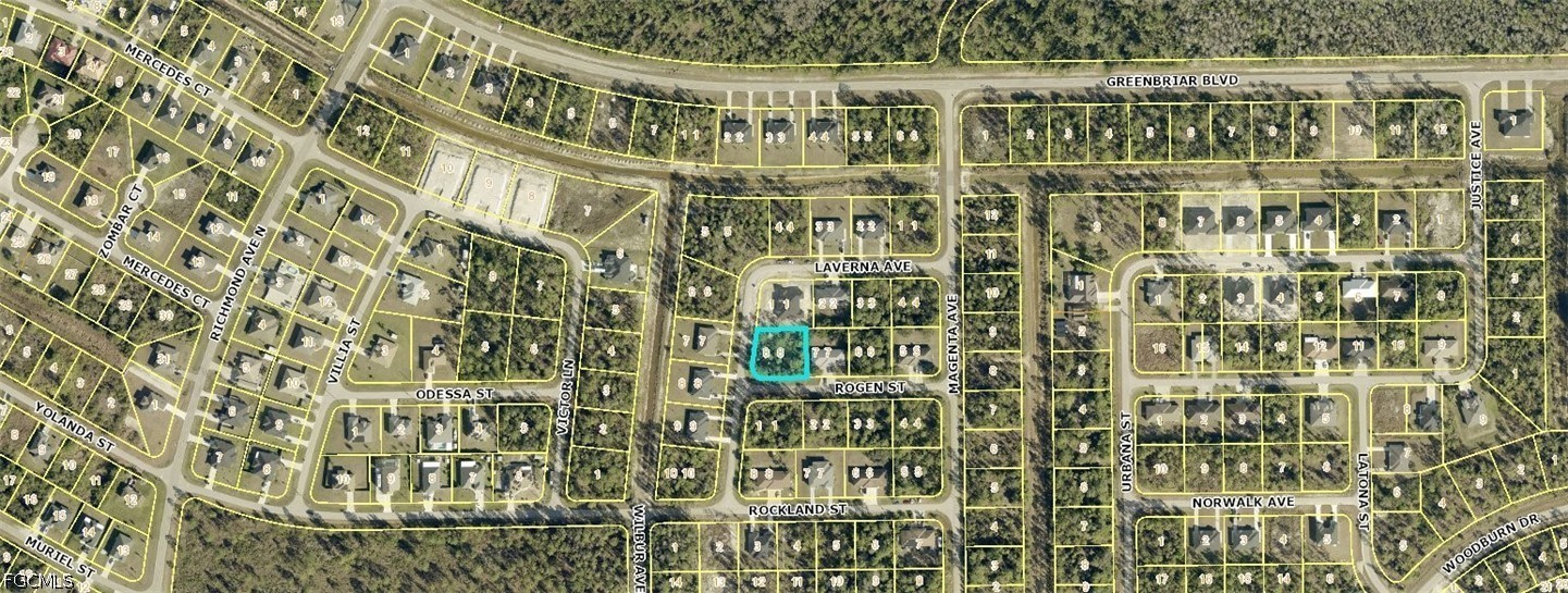 Residential for Sale in Lehigh Acres, photo 2