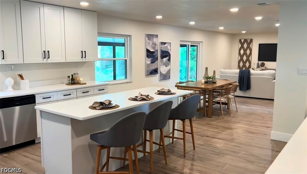 3 Bed SingleFamilyResidence for Sale in Winter Park, photo 2
