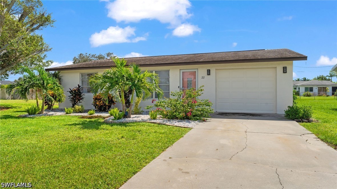 2 Bed SingleFamilyResidence for Sale in Bonita Shores, photo 2