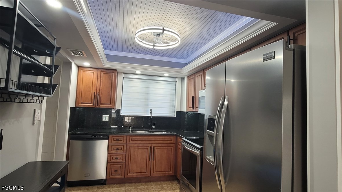 2 Bed Condominium for Sale in Fort Myers, photo 2