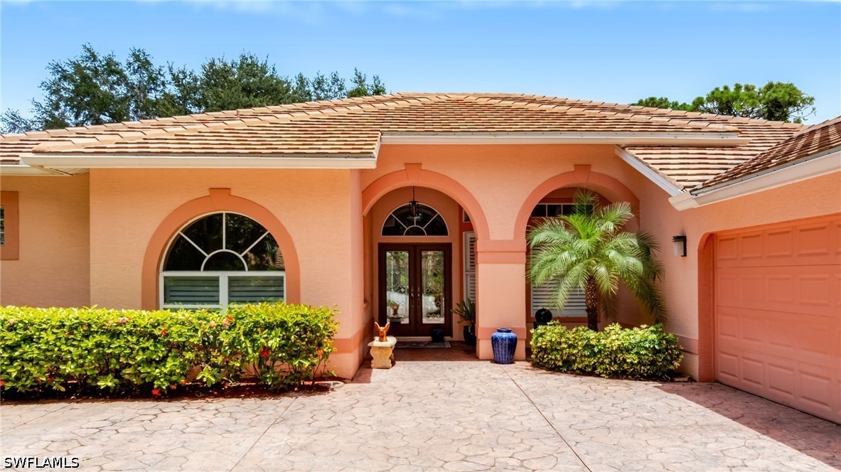3 Bed Pool Home for Sale in Cedar Creek, photo 2