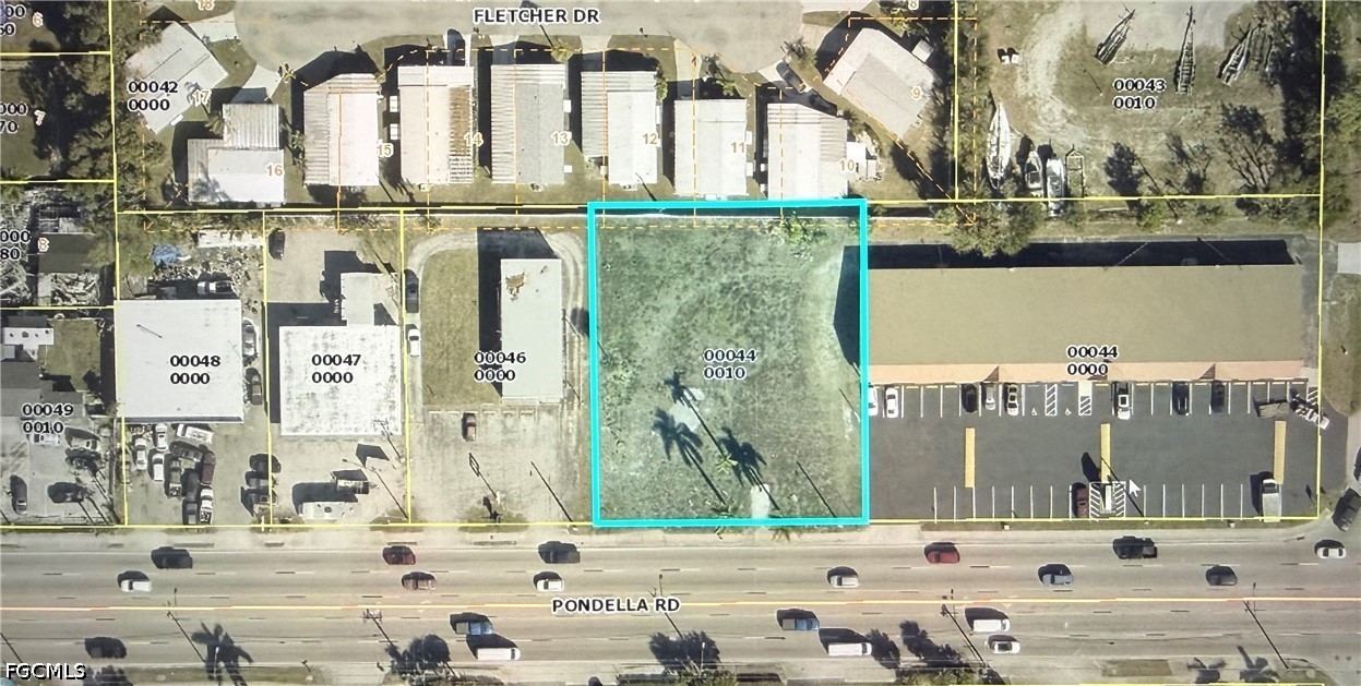 Retail for Sale in Fort Myers, photo 2