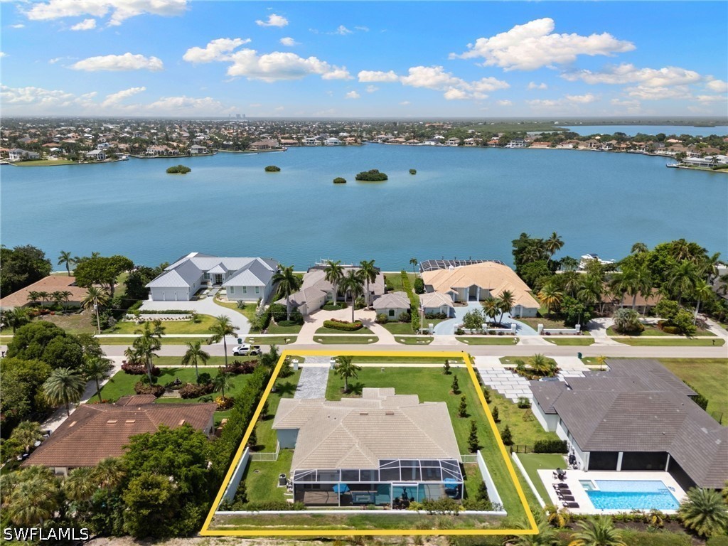 4 Bed Pool Home for Sale in Marco Island, photo 2