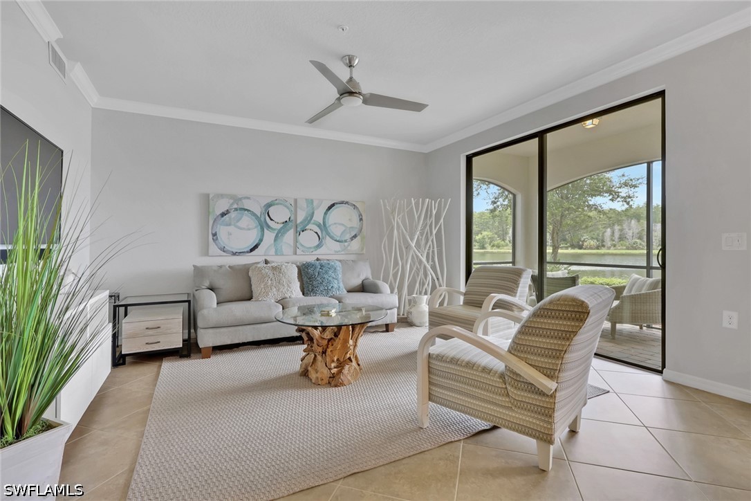 2 Bed Waterfront Home for Sale in Trevi, photo 2