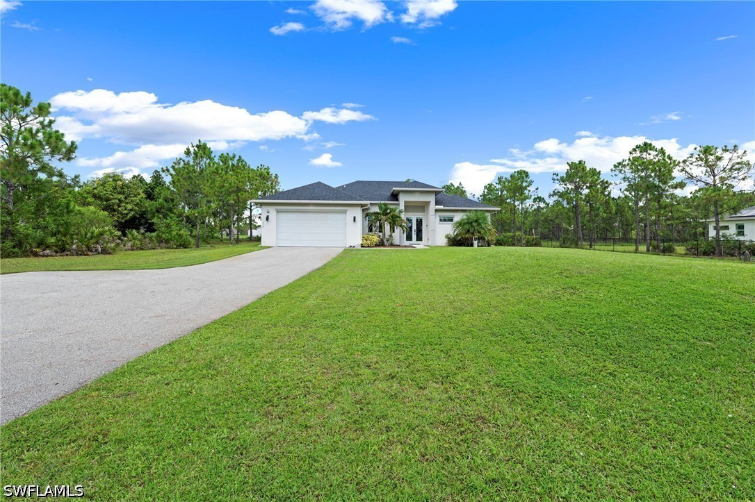 3 Bed SingleFamilyResidence for Sale in Naples, photo 2