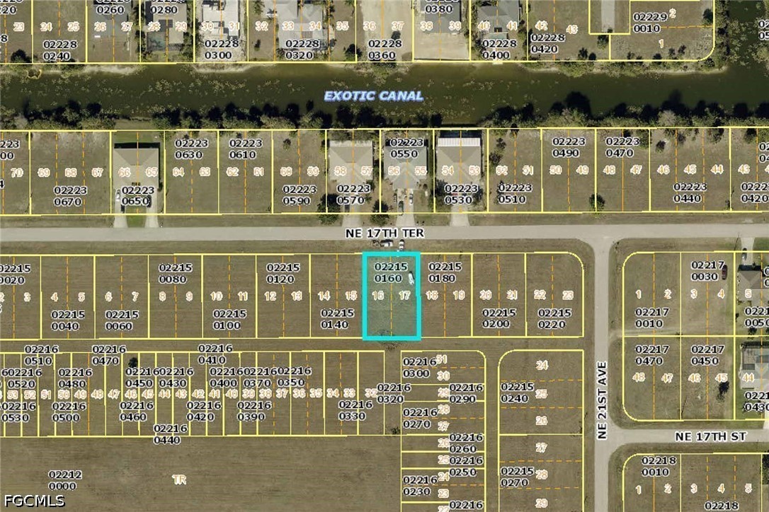 Commercial for Sale in Cape Coral, photo 2