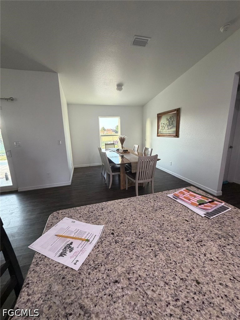 3 Bed SingleFamilyResidence for Sale in Labelle, photo 2