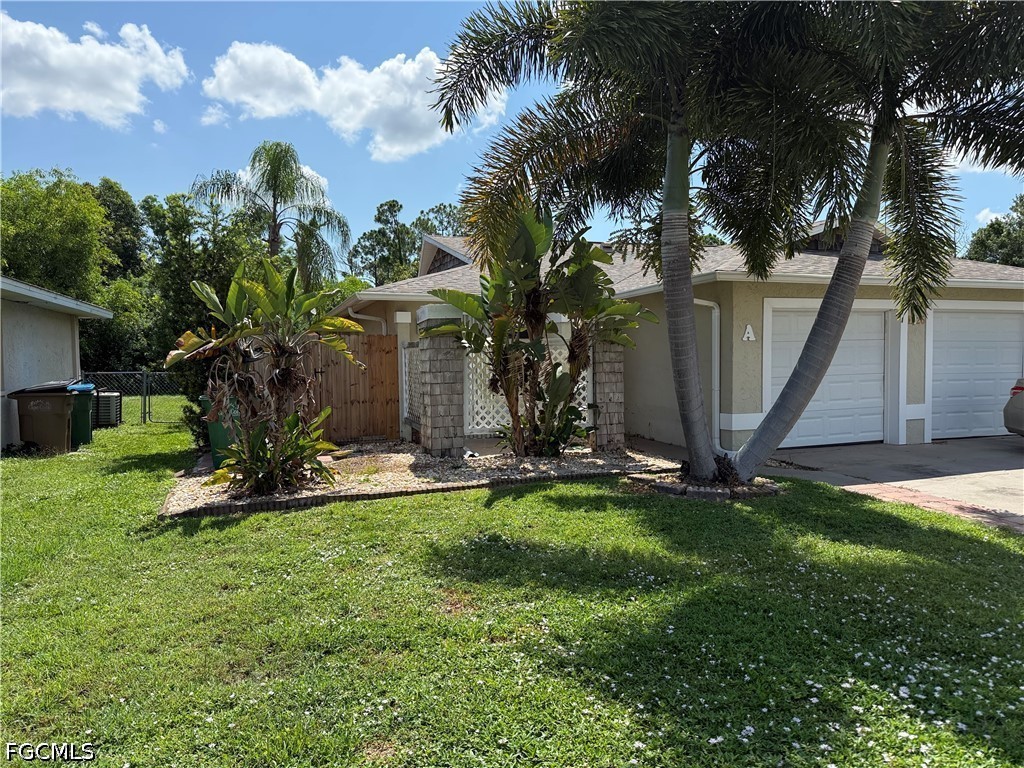 3 Bed Duplex for Sale in Cape Coral, photo 2