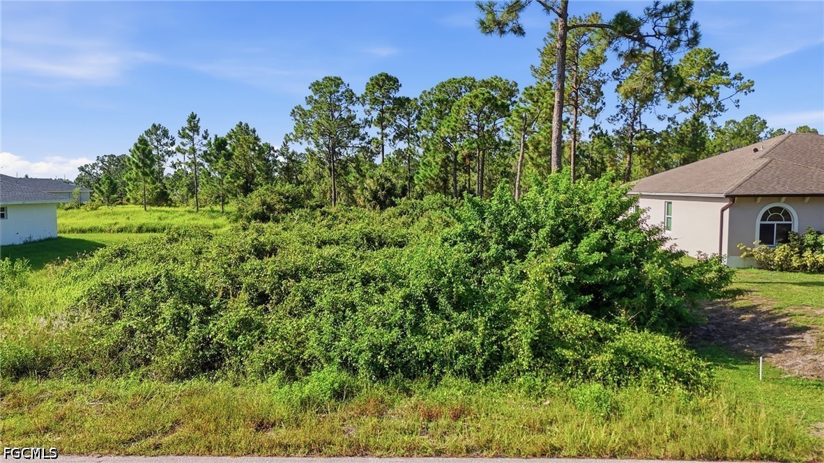 Residential for Sale in Lehigh Acres, photo 2