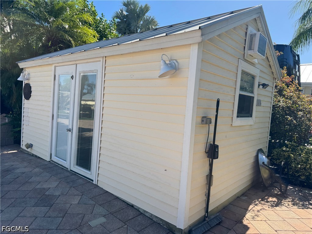 Residential for Sale in Labelle, photo 2