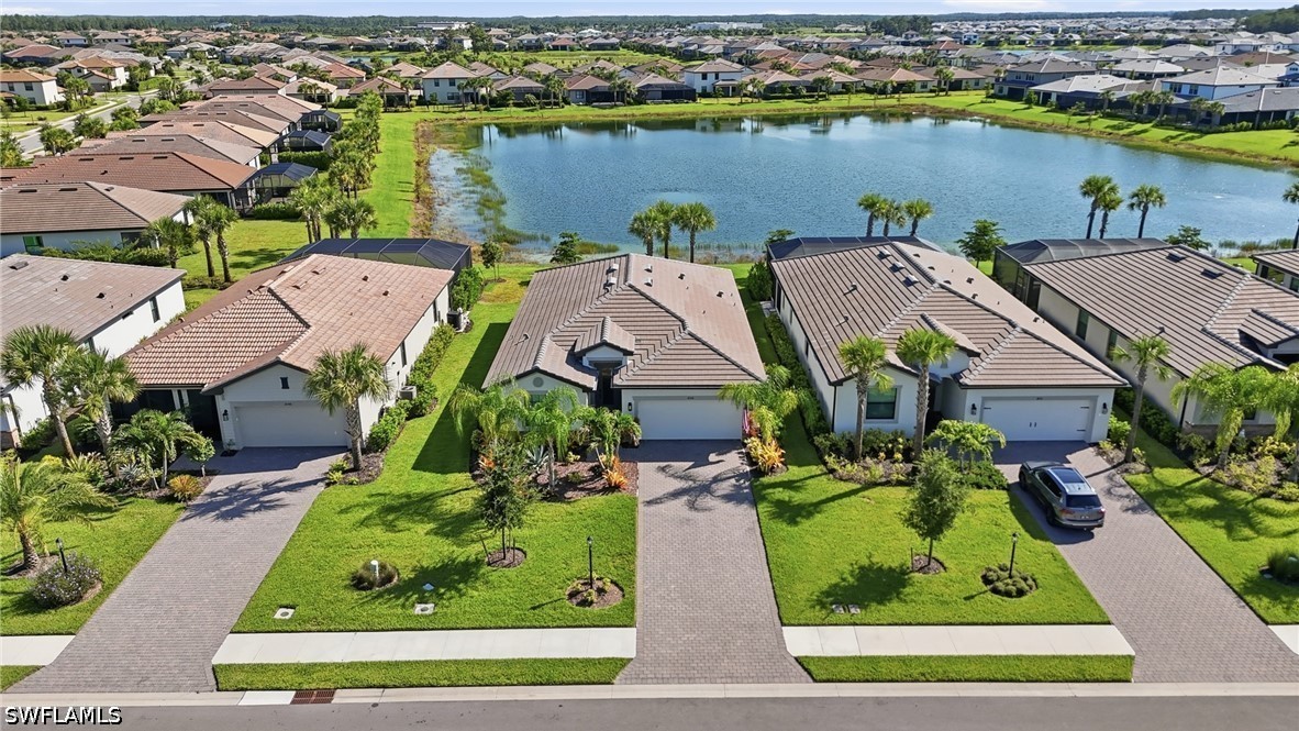 4 Bed Waterfront Home for Sale in Estero, photo 2