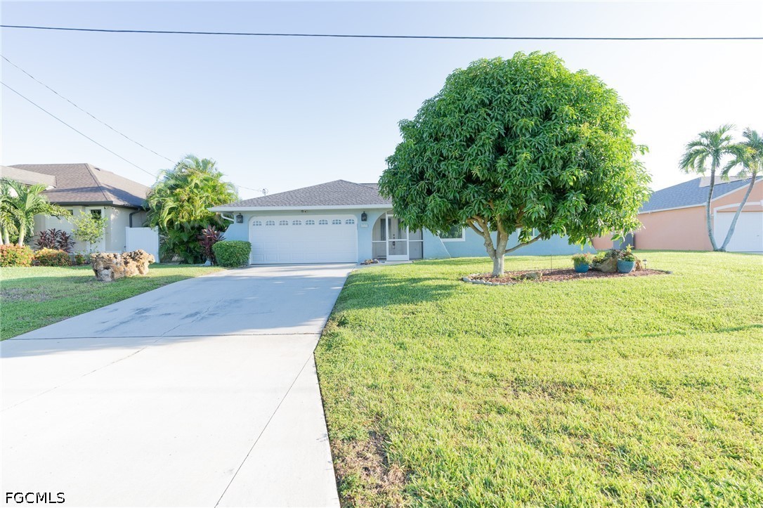 3 Bed Pool Home for Sale in Not Applicable, photo 2
