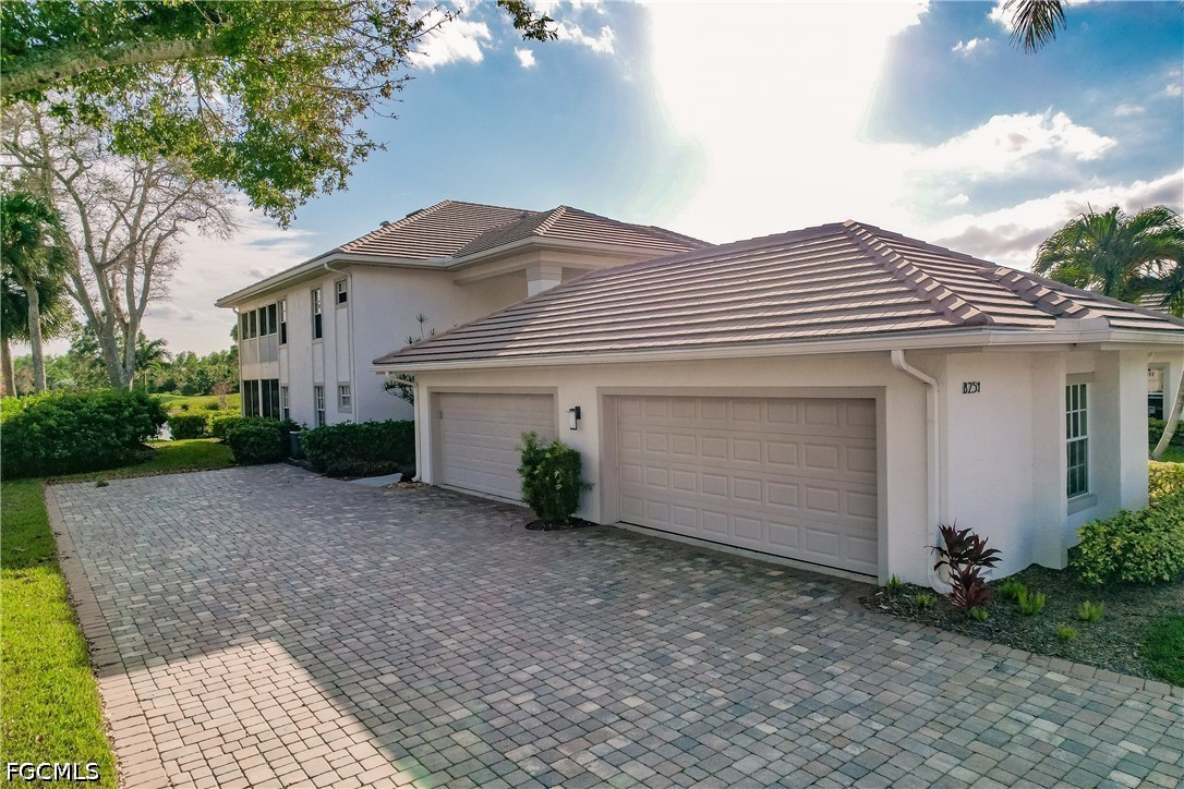2 Bed Waterfront Home for Sale in Estero, photo 2
