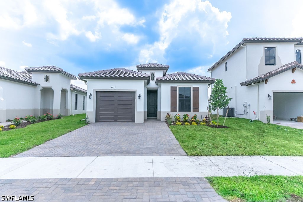 2 Bed SingleFamilyResidence for Sale in Ave Maria, photo 2