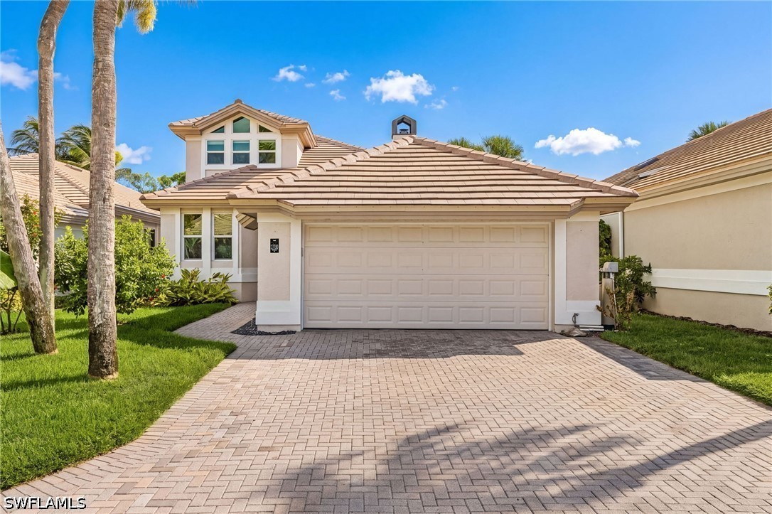 3 Bed Pool Home for Sale in Bonita Springs, photo 2