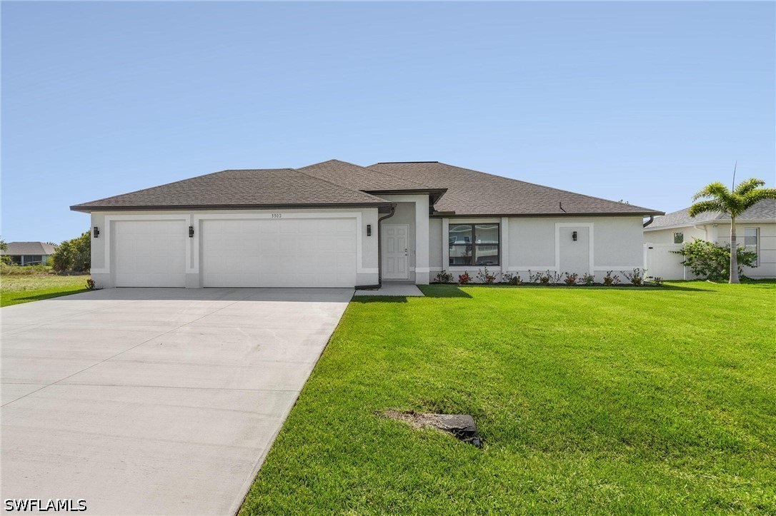 4 Bed Pool Home for Sale in Cape Coral, photo 2