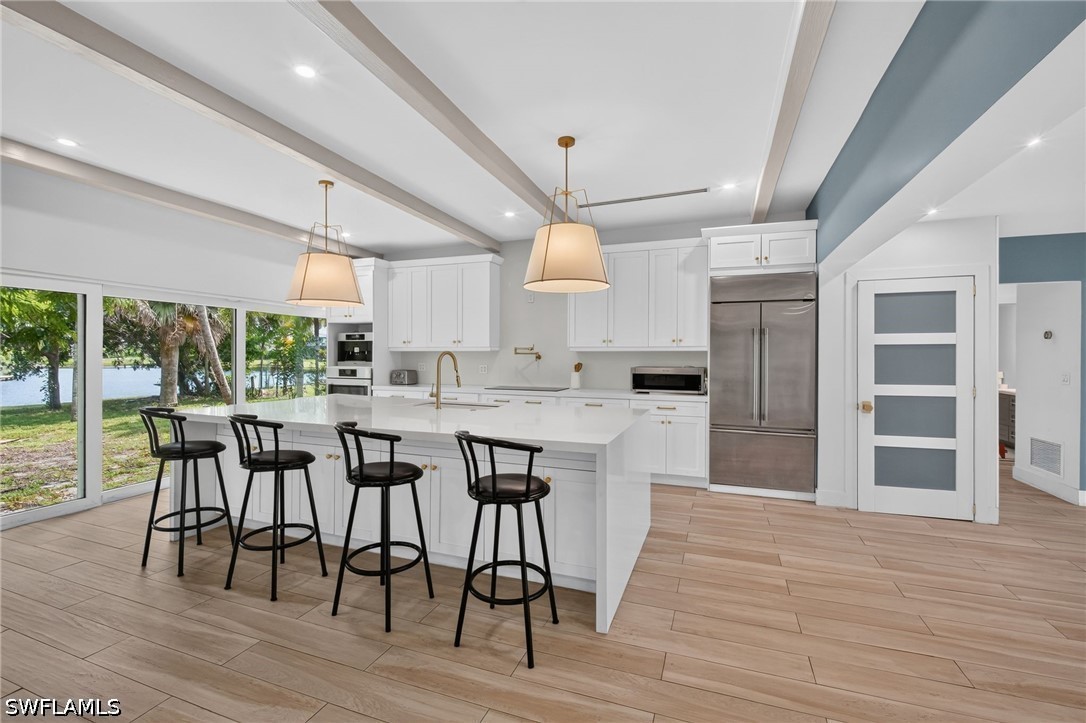 3 Bed Waterfront Home for Sale in Marco Island, photo 2