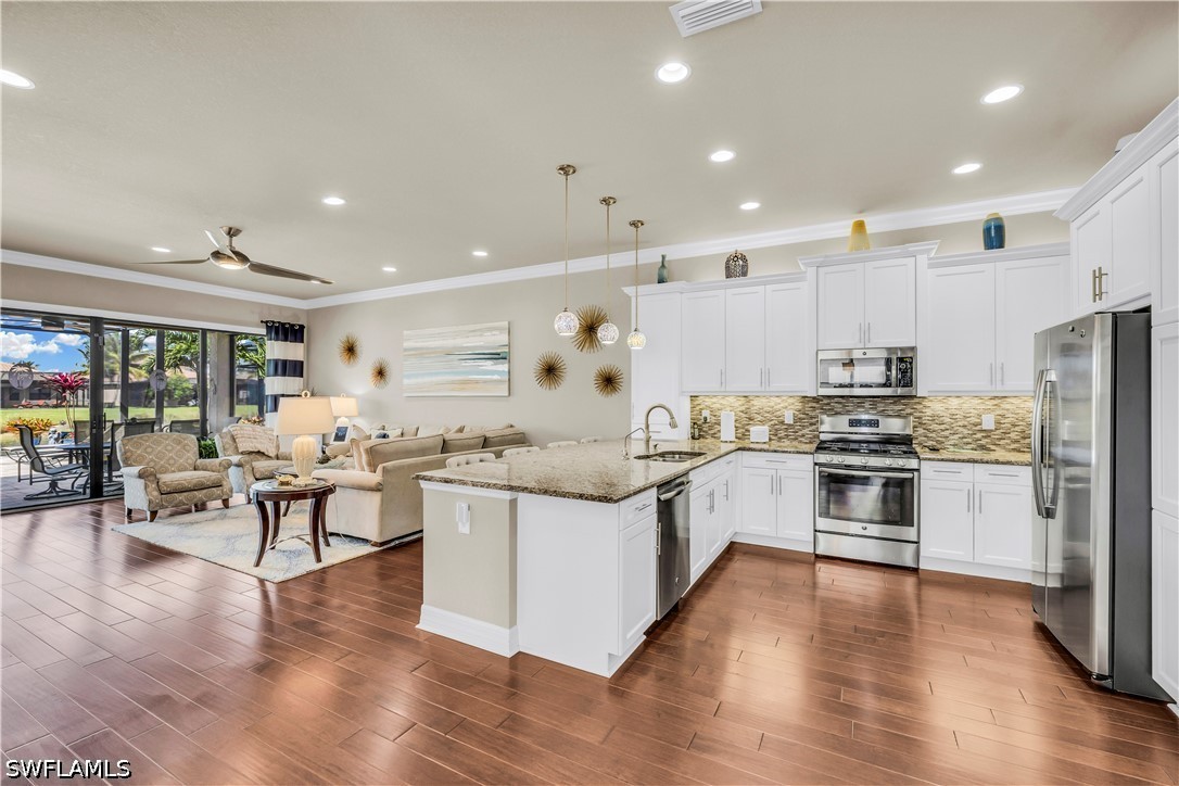 3 Bed Pool Home for Sale in Stonecreek, photo 2