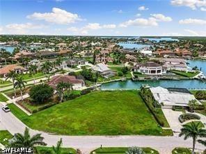 Waterfront Home for Sale in Marco Island, photo 2
